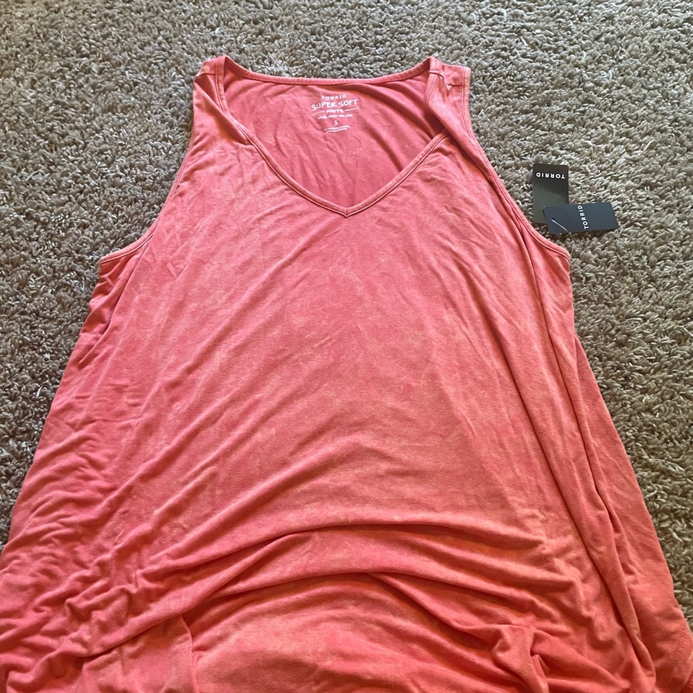 Peach tank NWT